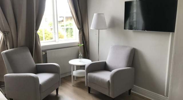 Standardowy dwuosobowy pokój Hotell Humbla
