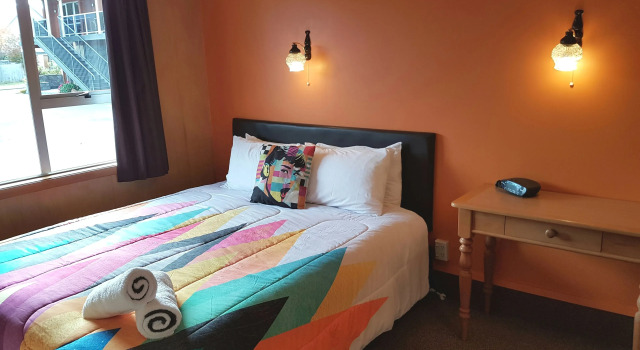 Двухместные апартаменты c 1 комнатой Alpine View Motel
