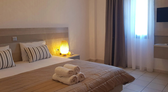 Семейные апартаменты Superior с частичным видом на море Alkinoos Beach Hotel
