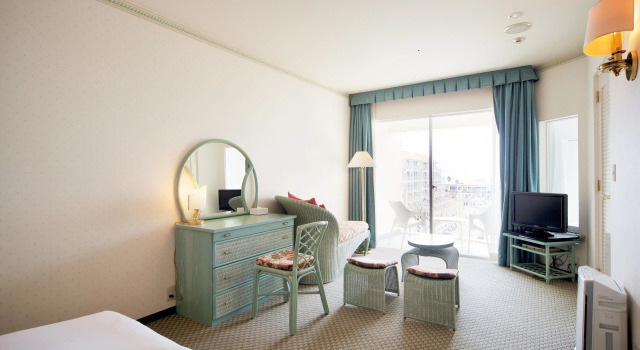 Двухместный номер Standard с балконом Wakayama Marina City Hotel
