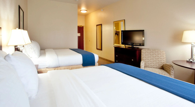 Четырёхместный номер Standard Holiday Inn Express & Suites Exmore - Eastern Shore by IHG