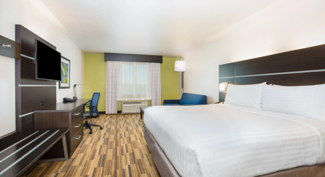 Двухместный люкс Holiday Inn Express & Suites - Rapid City - Rushmore South by IHG
