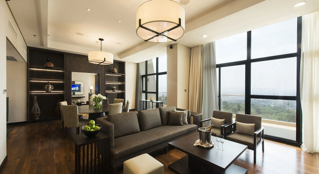 Двухместный полулюкс с видом на город Kigali Marriott Hotel