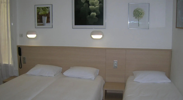 Трёхместный номер Standard Hotel Darcet