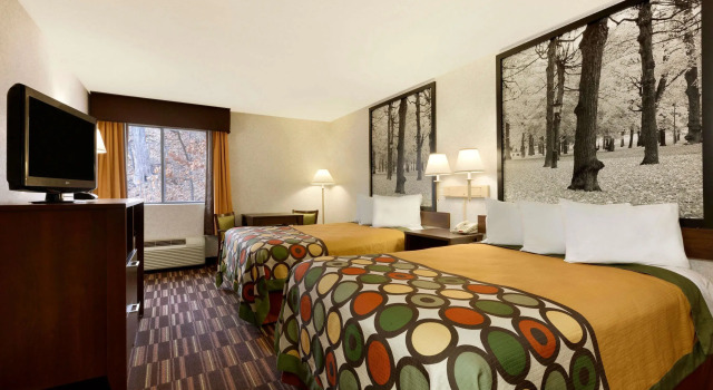 Четырёхместный номер Standard Riverdale Inn