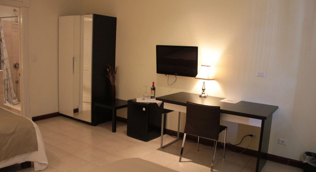 Четырёхместный номер Deluxe Hotel Luisiana