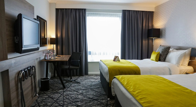 Четырёхместный номер Standard Crowne Plaza Liverpool City Centre by IHG
