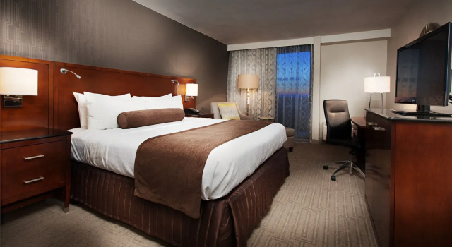 Двухместный номер Executive Sonesta Charlotte Lower South End