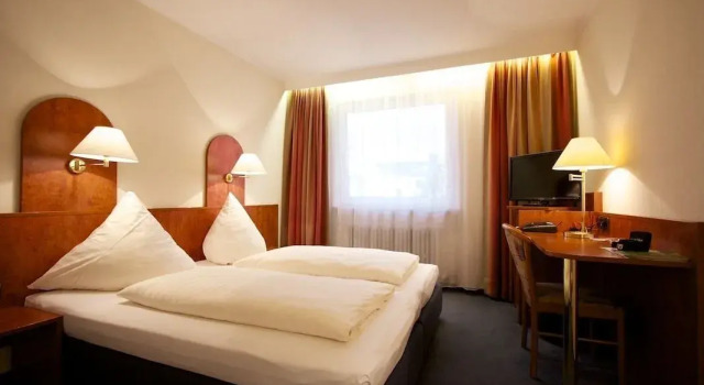 Номер Standard Falk Hotel