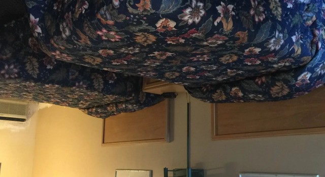 Четырёхместный номер Standard Ashland Inn