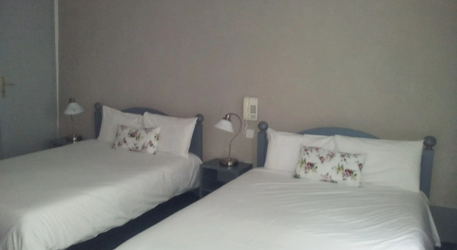 Двухместный номер Standard Hotel de la Couronne