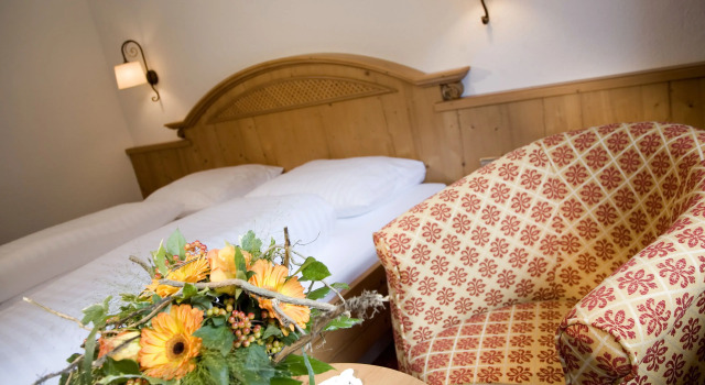 Двухместный номер Standard с балконом и с видом на горы Hotel-Garni Jakober - B&B und Appartements
