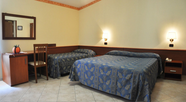 Четырёхместный номер Standard Hotel Dei Pini