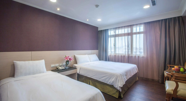 Трёхместный номер Standard KKS Hotel