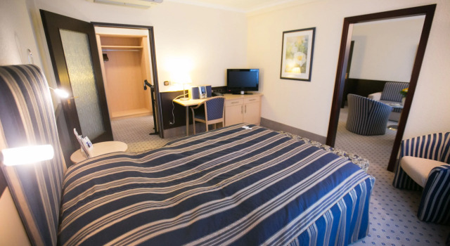 Двухместный люкс с видом на парк Holiday Inn - the niu, Stream Mönchengladbach by IHG
