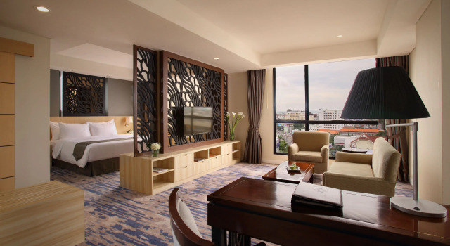 Grand Junior-Suite Grandhika Hotel Semarang