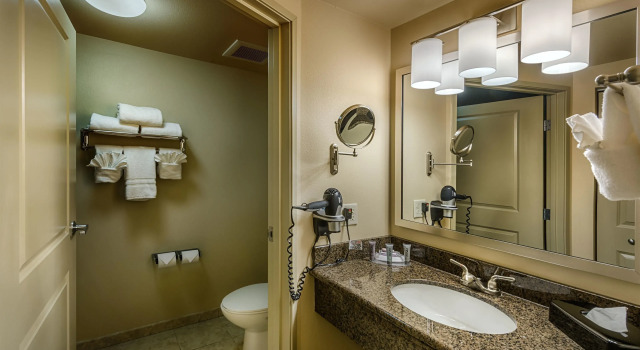 Четырёхместный номер Standard Best Western Plus Chena River Lodge