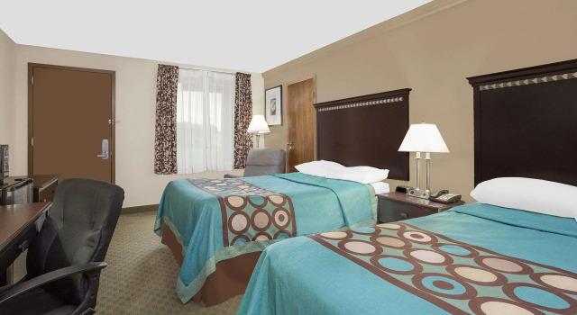 Четырёхместный номер Standard Super 8 by Wyndham Danville