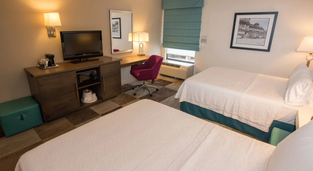 Четырёхместный номер Standard Hampton Inn Wooster