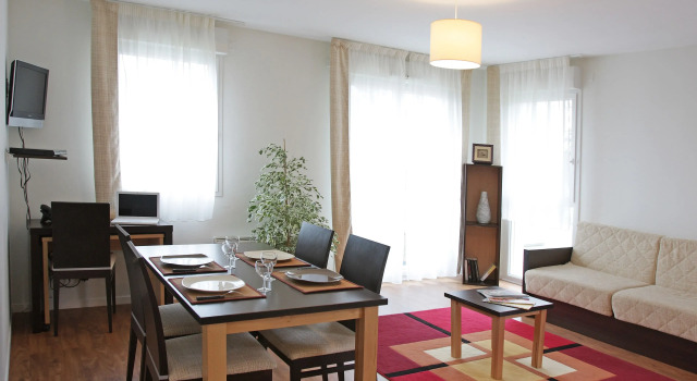 Апартаменты Cerise Nantes Atlantis