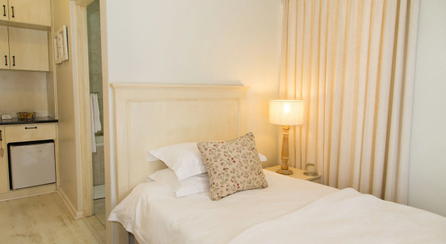 Номер Economy Four Palms Accommodation