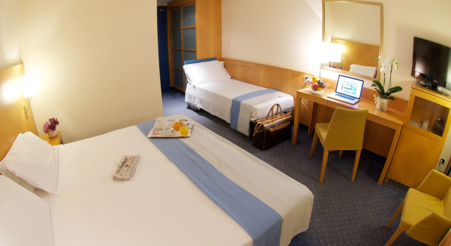 Семейный номер Standard B&B HOTEL Bergamo Executive