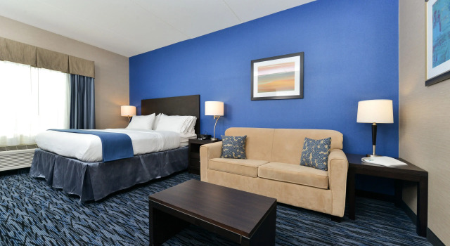 Номер Standard Holiday Inn Express & Suites Peekskill-Lower Hudson Valley by IHG