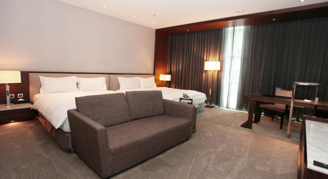 Четырёхместный номер Deluxe Taipung Suites
