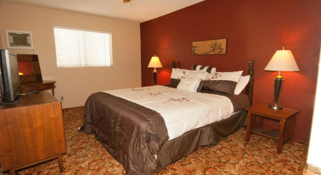Двухместный люкс c 1 комнатой Sunnyvale Garden Suites Hotel