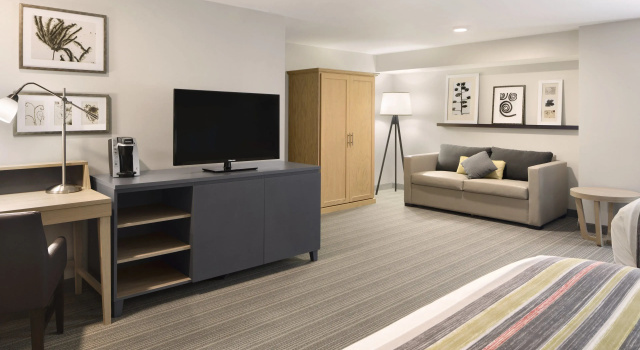 Люкс Country Inn & Suites Downtown Convention Center by Radisson, Gatlinburg, TN