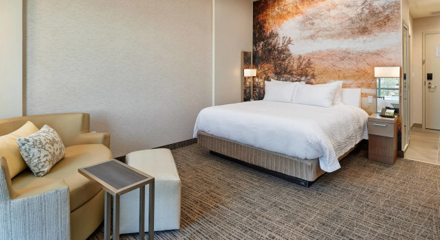 Четырёхместный номер Standard Courtyard By Marriott El Paso Downtown/Convention Center