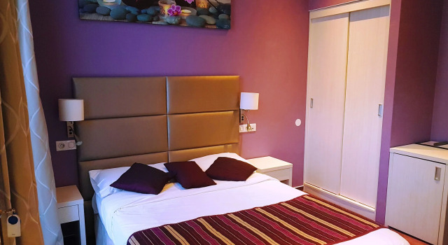 Номер Standard Irin Hotel