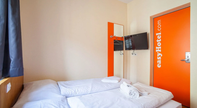 Номер Economy easyHotel Basel - self service and self check-in