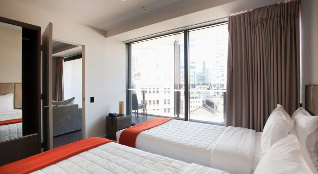 Апартаменты Celestion Waldorf Apartments Hotel