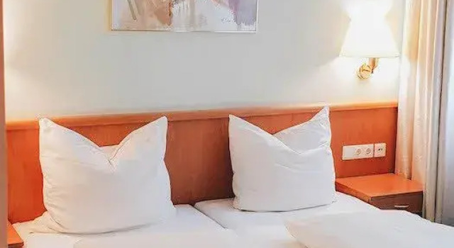 Двухместный номер Standard Hotel "Helle Mitte" Berlin