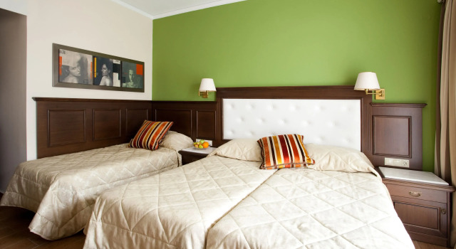 Трёхместный номер Standard Achillion Palace Hotel Rethymno City Center