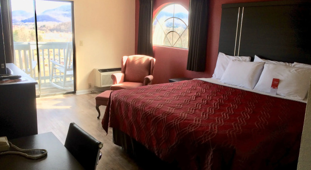 Двухместный номер Standard Econo Lodge Waynesville