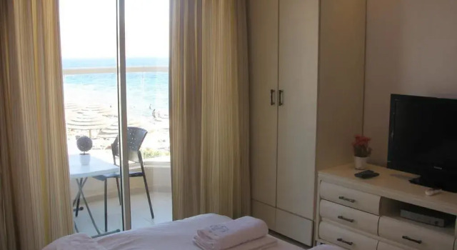 Номер Comfort Coral Beach Pearl Guest House