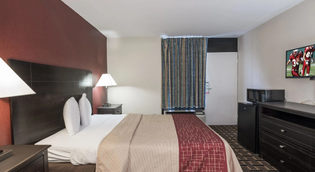Двухместный номер Standard Red Roof Inn Mobile - Midtown
