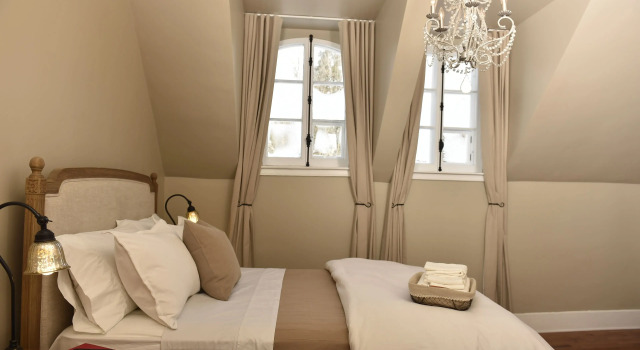Номер Comfort Manoir Maplewood