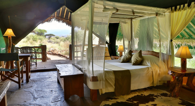 Тент с 2 комнатами Kibo Safari Camp