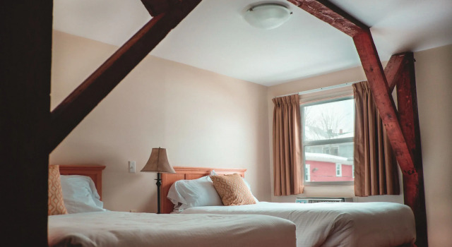 Четырёхместный номер Standard Smugglers Cove Inn