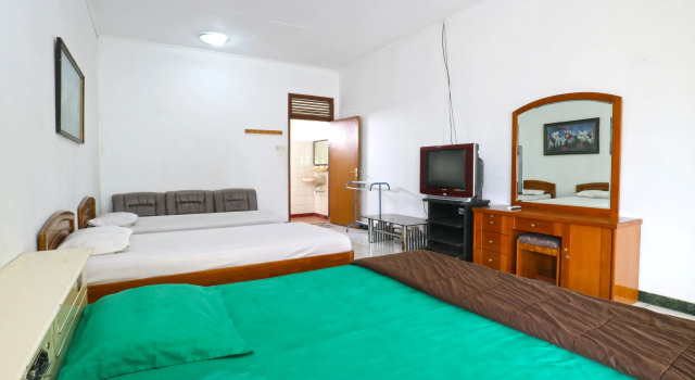 Camera tripla familiare Standard Vanda Villa Batu
