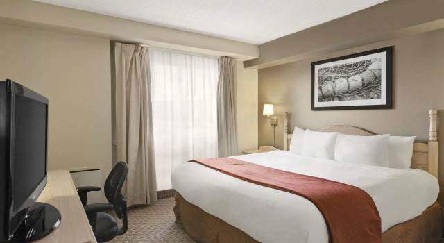 Двухместный номер Standard Travelodge Suites by Wyndham Moncton