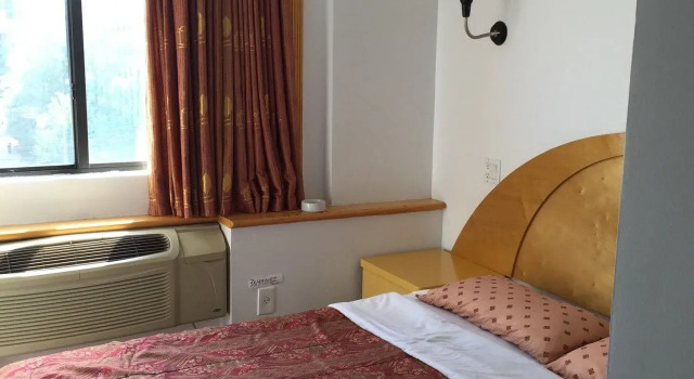 Explore Hotel and Hostel