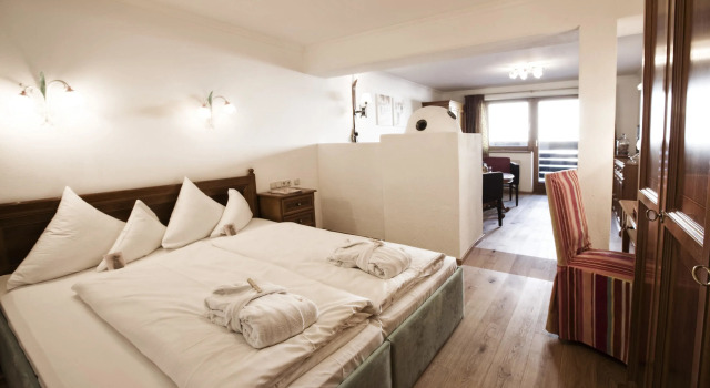 Семейный люкс с 2 комнатами с балконом Hotel Goldener Berg