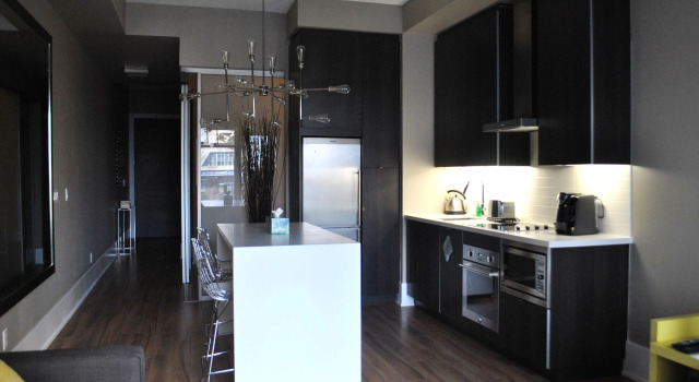 Люкс Superior Livingsuites Toronto - Front & John