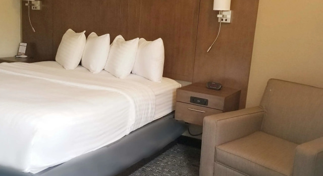Двухместный номер Standard Baymont by Wyndham Des Moines North