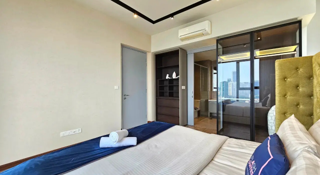 Люкс с 2 комнатами Expressionz Premium Suites KLCC by BYON