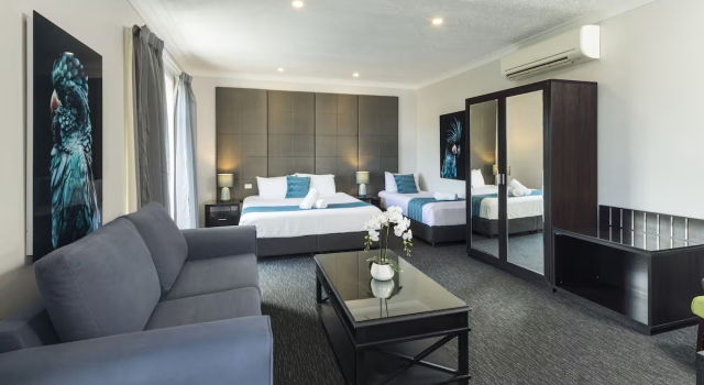 Номер Deluxe The Abbott Boutique Hotel